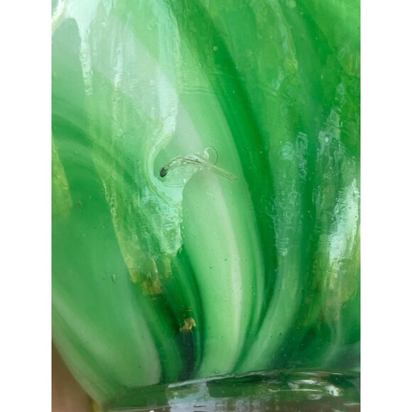 Vintage MCM Art Glass Green Swirl Pedestal Handkerchief Vase 7 - Picture 7 of 10